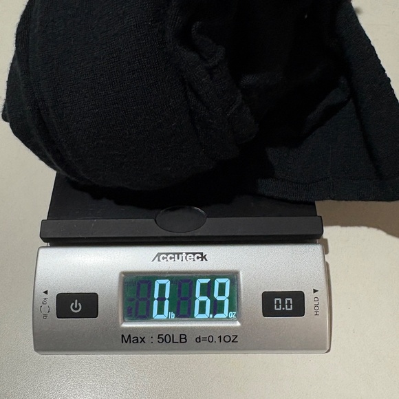 John Varvatos Men’s Knit Merino Wool Sweater Sz L Black V-Neck Preppy Pullover - Picture 8 of 8